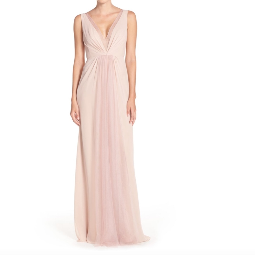 MONIQUE LHUILLIER BRIDESMAIDS Deep V-Neck Chiffon